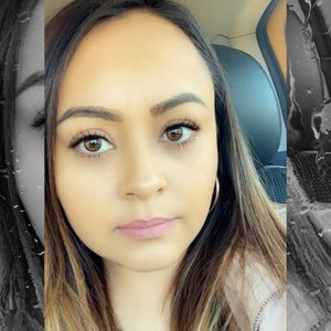 Meet your Posher, Blanca